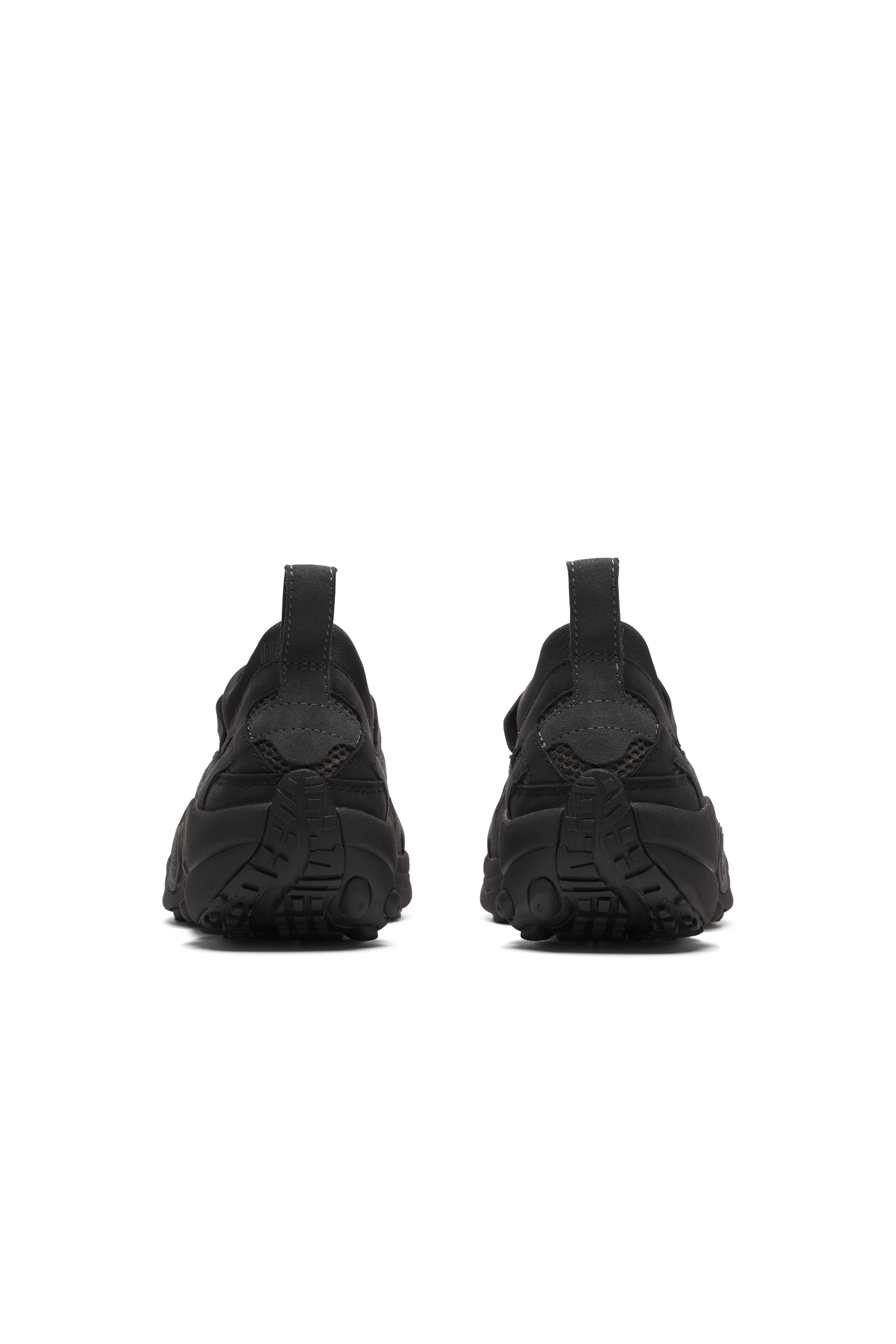 Unisex Jungle Moc Twist (1TRL) in Black | Unisex 1TRL Shoes 